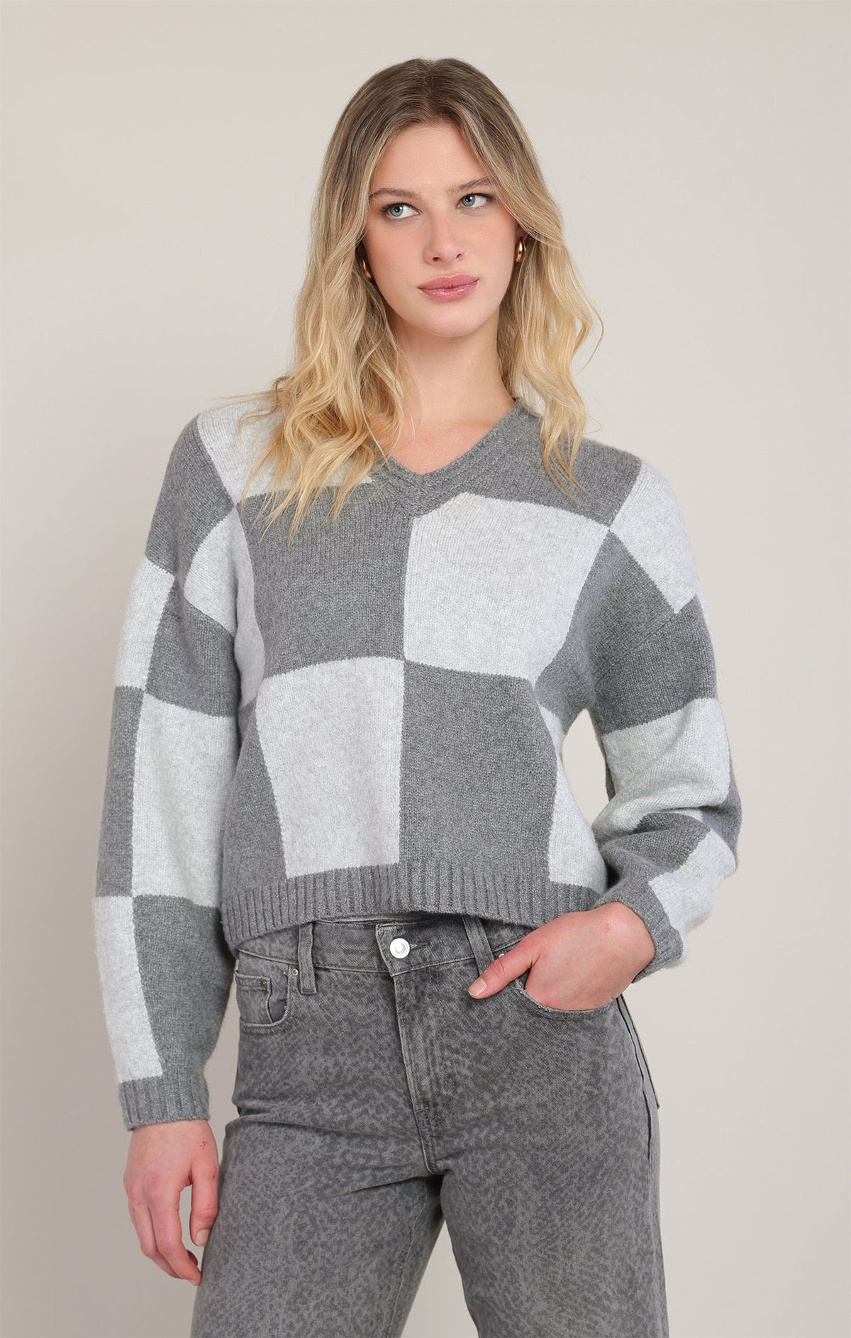 Relaxed Colourblock Crewneck Jumper