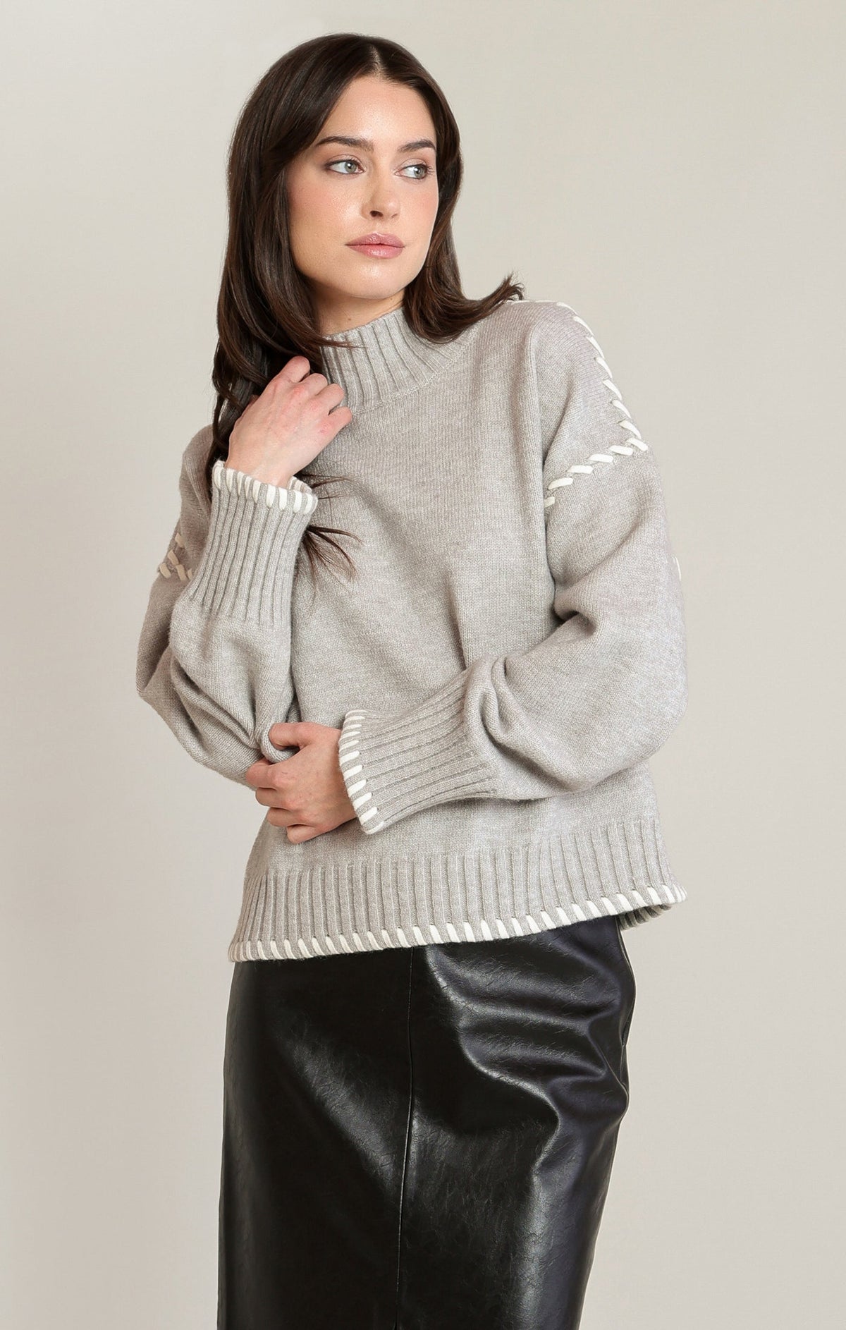 Relaxed Ribbed Roll-Neck Jumper