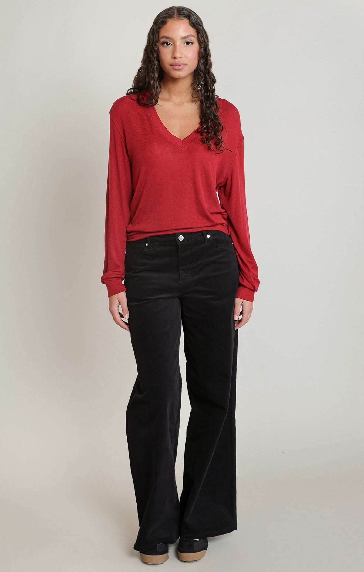 Fitted V-Neck Stretch T-Shirt
