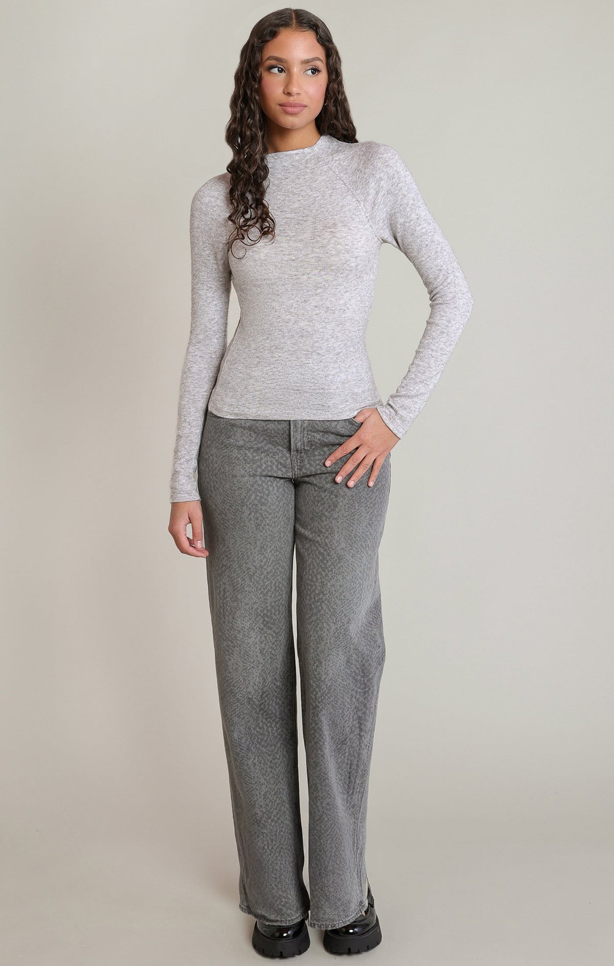 Relaxed Crewneck T-Shirt with Raglan Sleeves