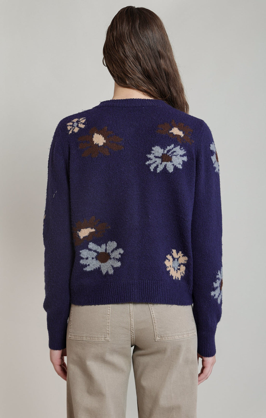 Floral-Pattern Stretch Knit Cardigan