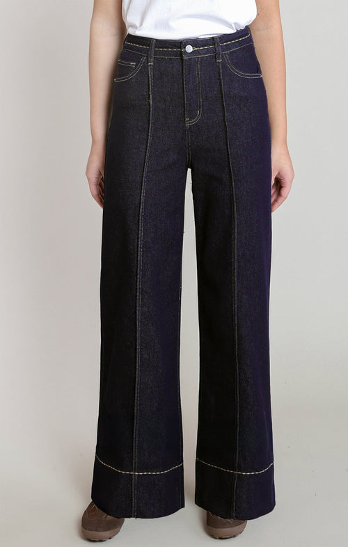 Contrast-Stitch Straight-Leg Jeans